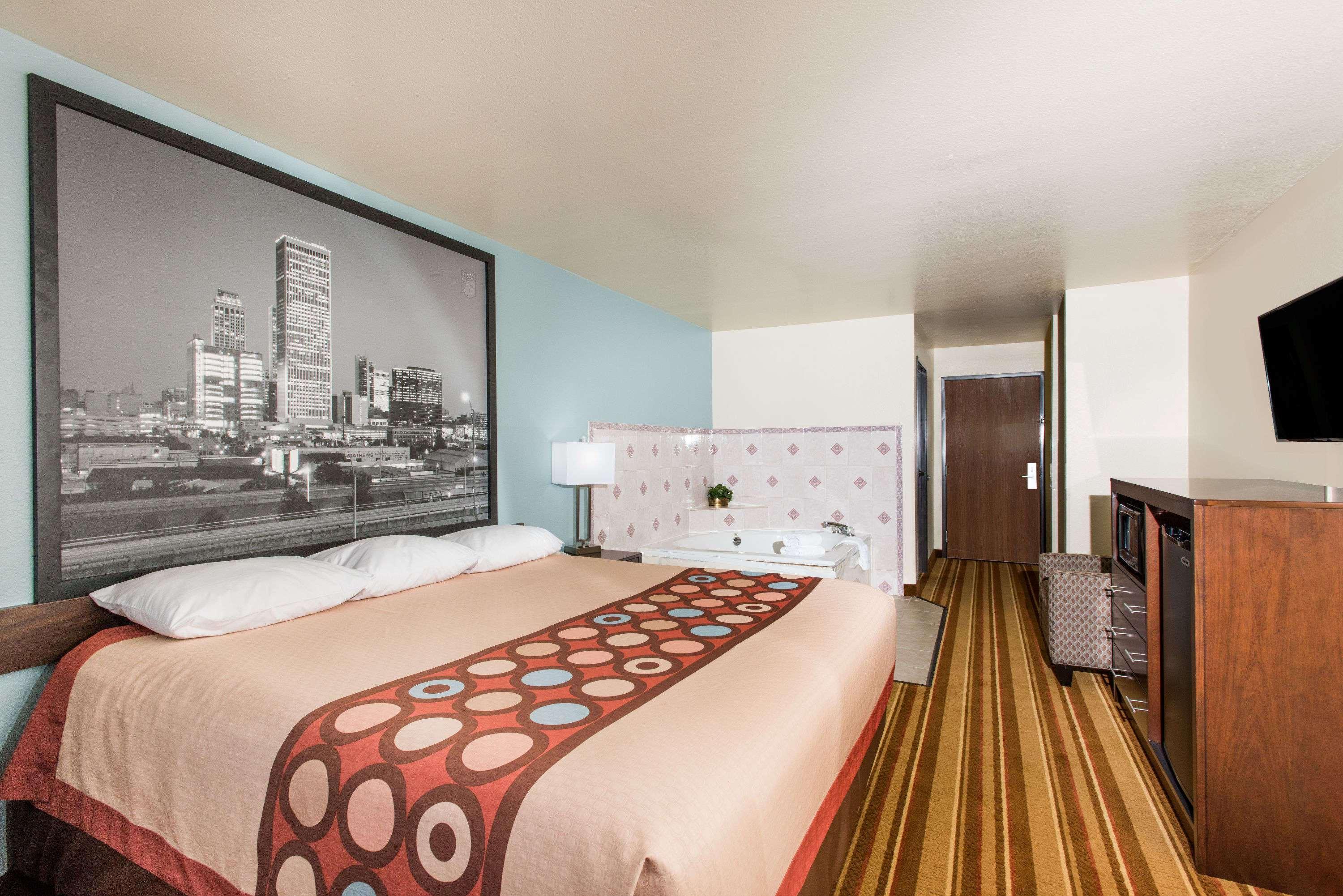 Super 8 By Wyndham Claremore Ok Buitenkant foto